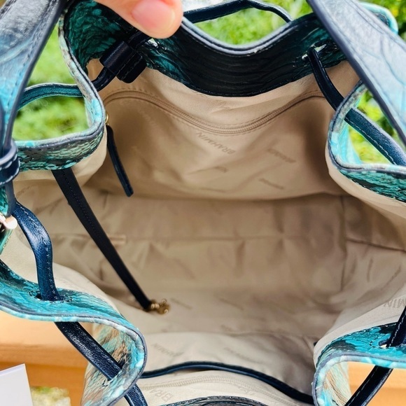 Brahmin Marlowe Blue Waterford Bucket Bag Leather NWT - Picture 7 of 11